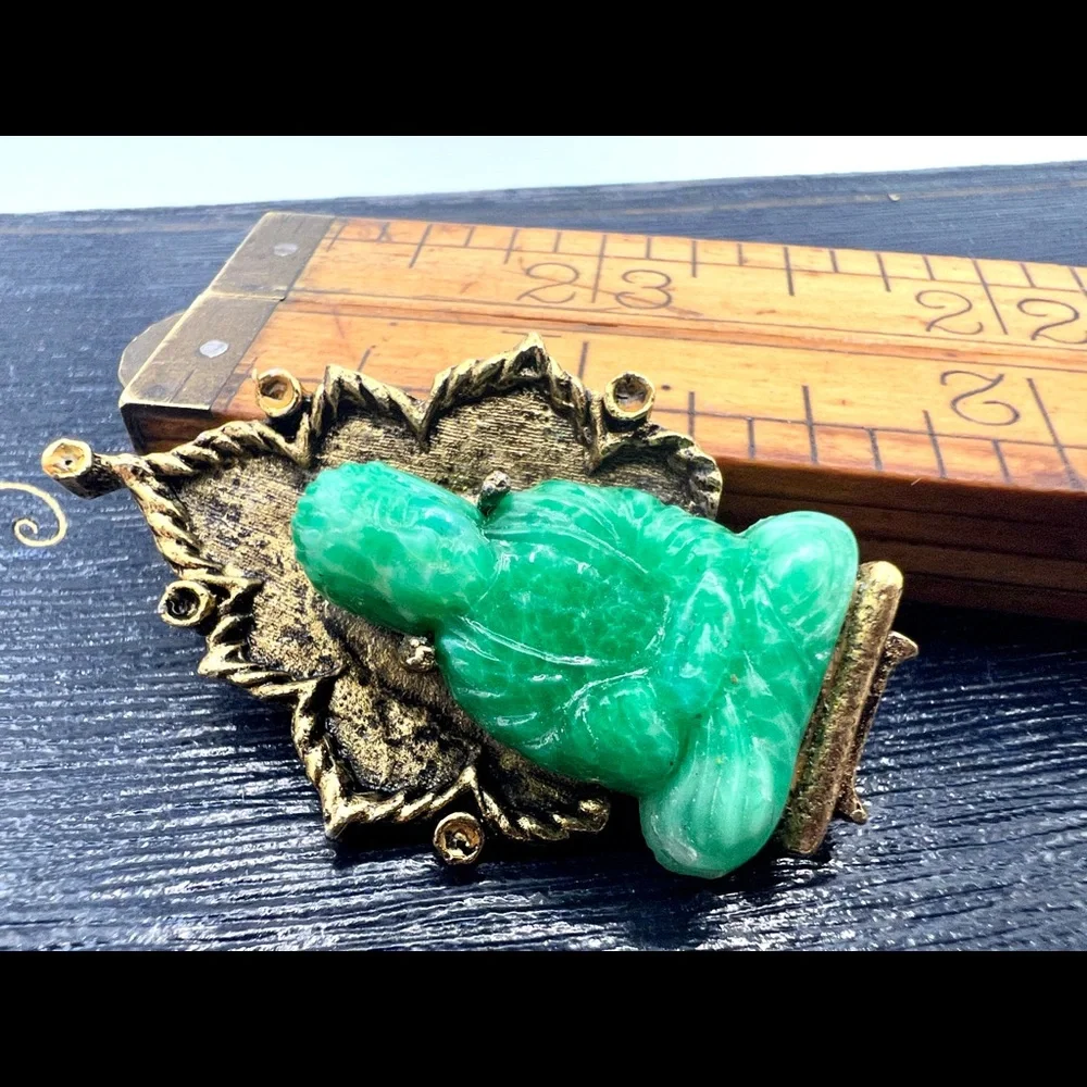 Vintage AMBASSADOR signed Buddha brooch green faux jade